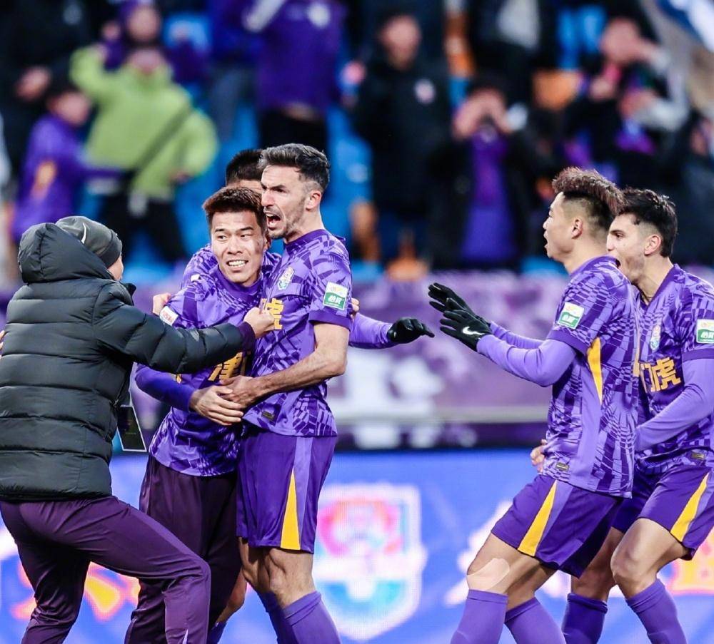 卡送上祝贺 卡送上祝贺