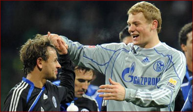 虽然他们在 虽然他们在