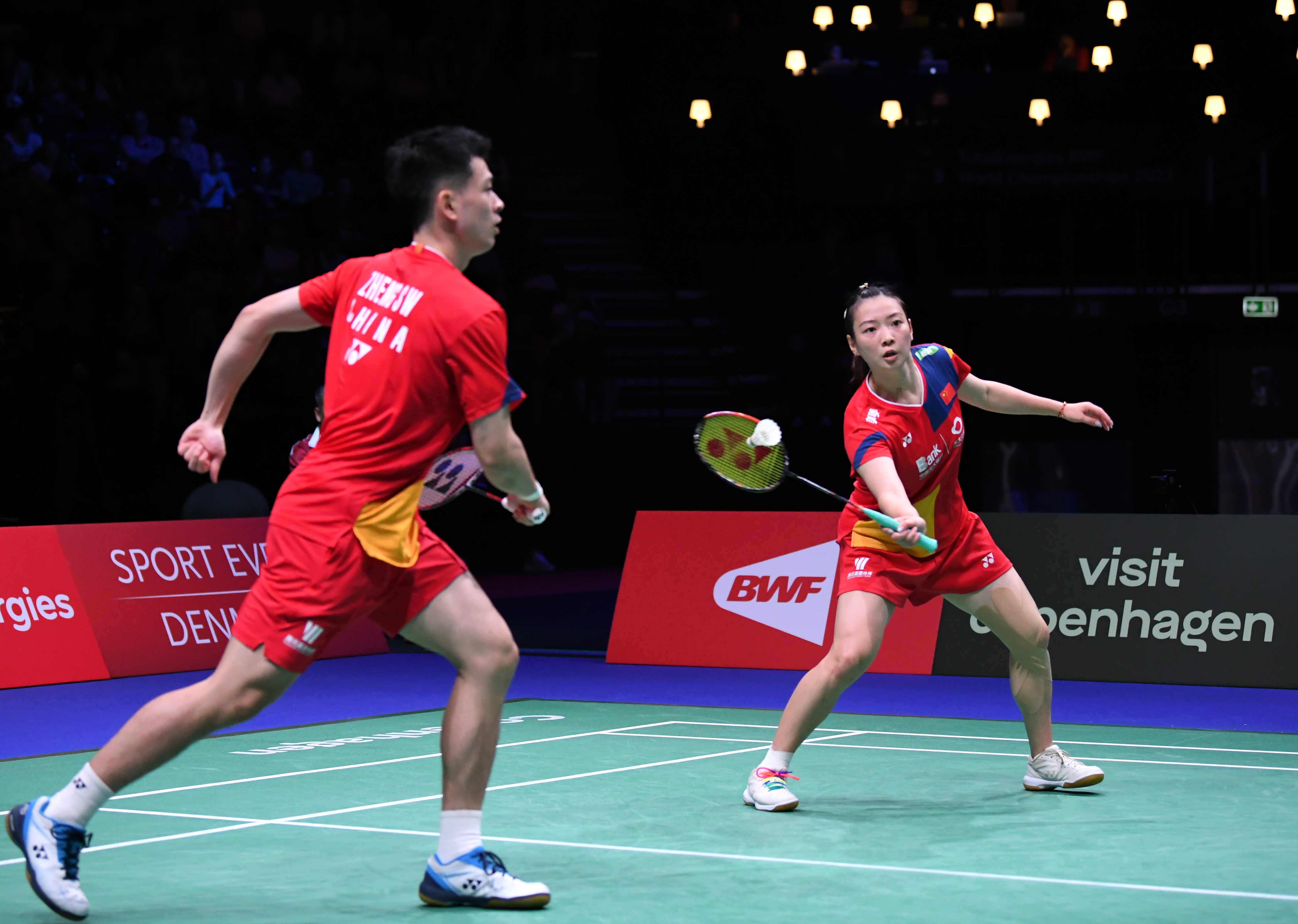 到底藏着怎 到底藏着怎