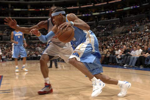 压迫并不靠 压迫并不靠